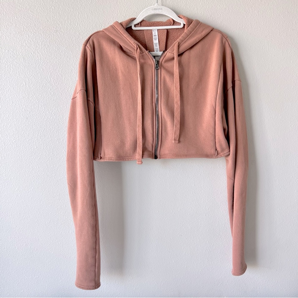 Alo Yoga | Extreme Crop Jacket in Henna